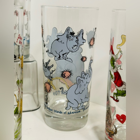 Vintage COLLECTIBLE Set Of 6 Dr Seuss Pint Glass Tumblers NEW - Picture 12 of 13